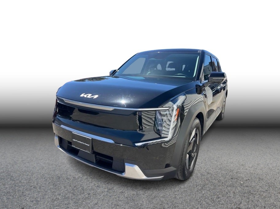 2024 Kia EV9 Light Long Range Sport Utility 4D in Black — front three-quarter view