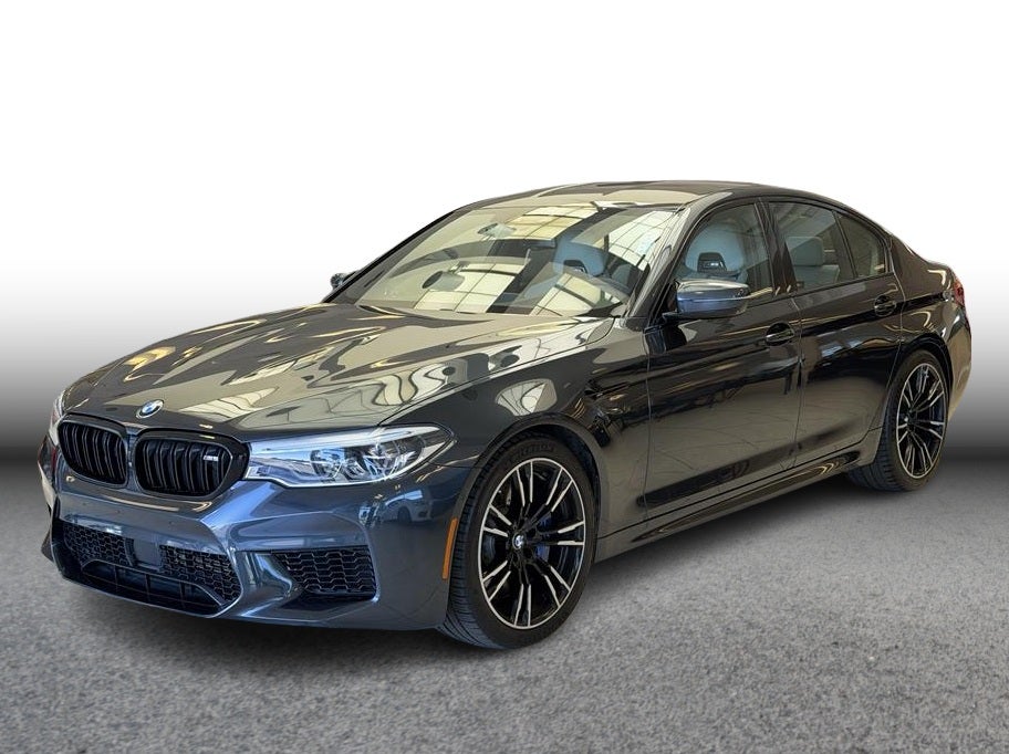 2020 BMW M5 Sedan 4D in Gray — front three-quarter view