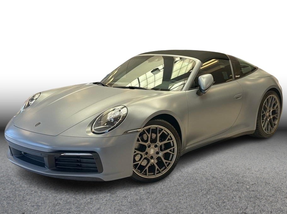 2024 Porsche 911 Targa 4S Coupe 2D in Gray — front three-quarter view