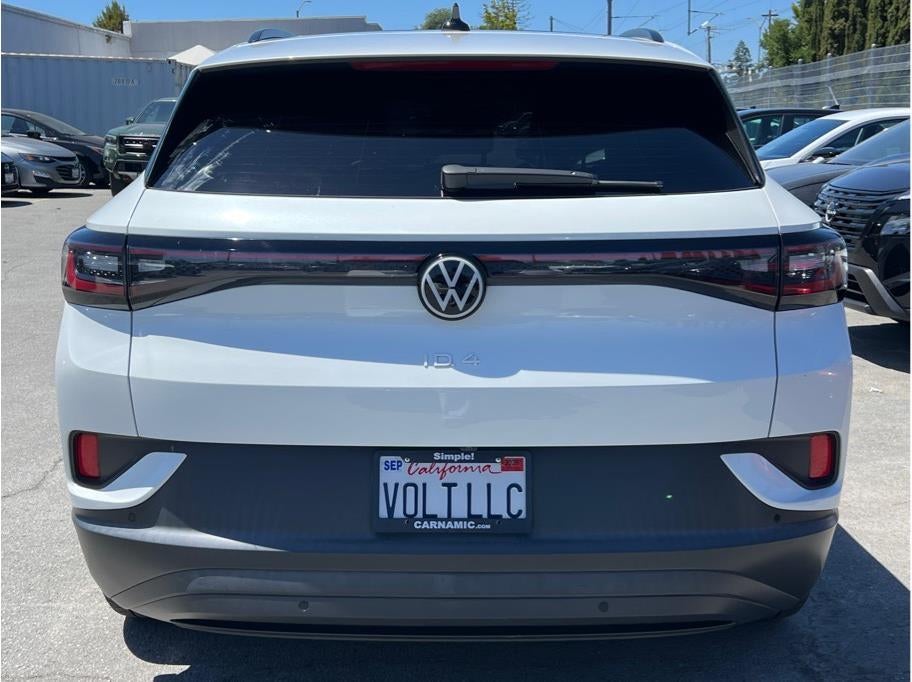 2023 Volkswagen ID.4 — interior view