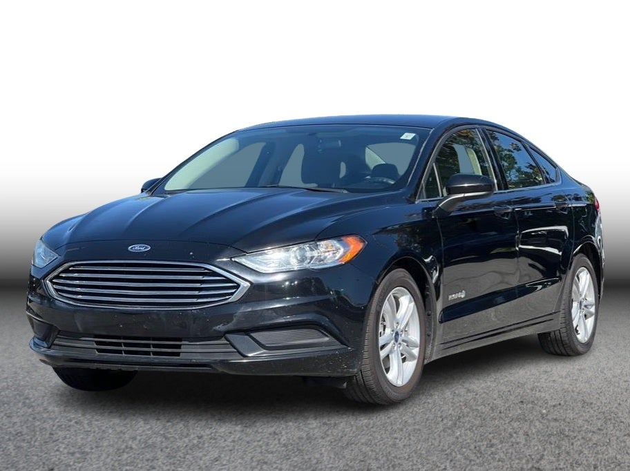 2018 Ford Fusion S Hybrid Sedan 4D in Black — front three-quarter view